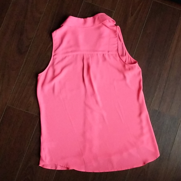 Express button up blouse - Picture 3 of 3